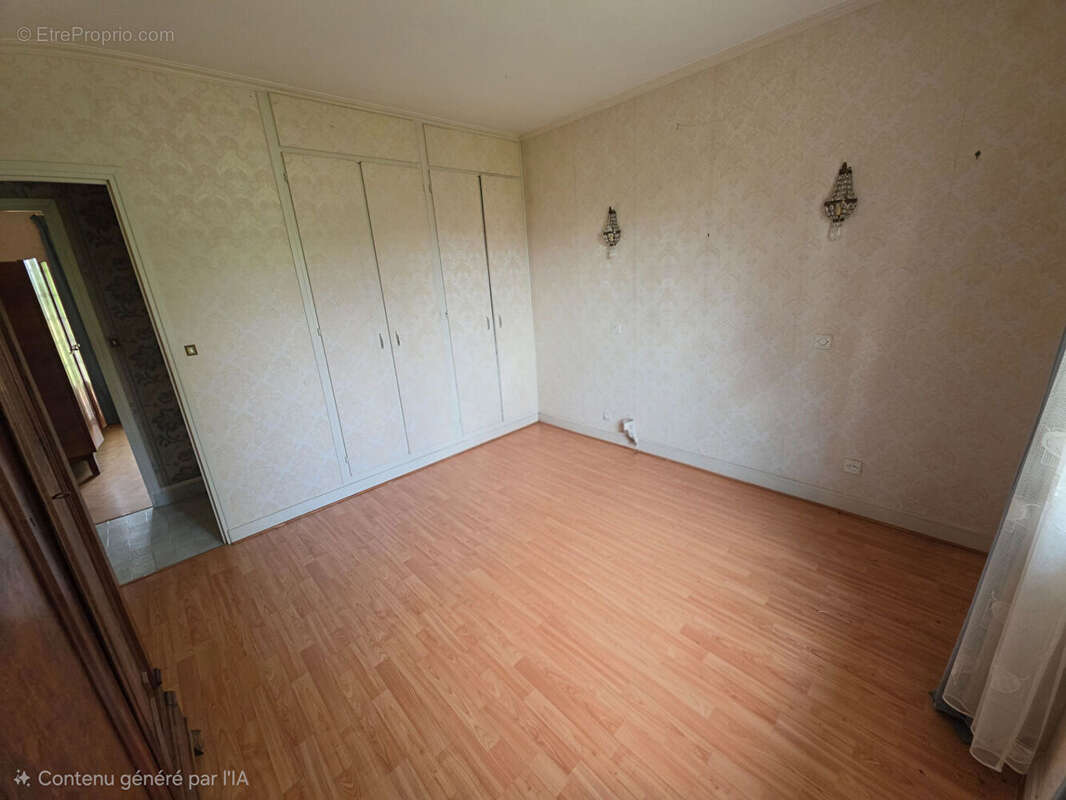 A vendre, maison Garchizy, 3 chambres, sous-sol, grand terrain. - photo 7