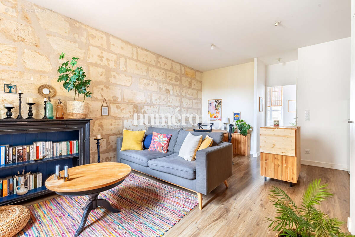 Appartement à BORDEAUX