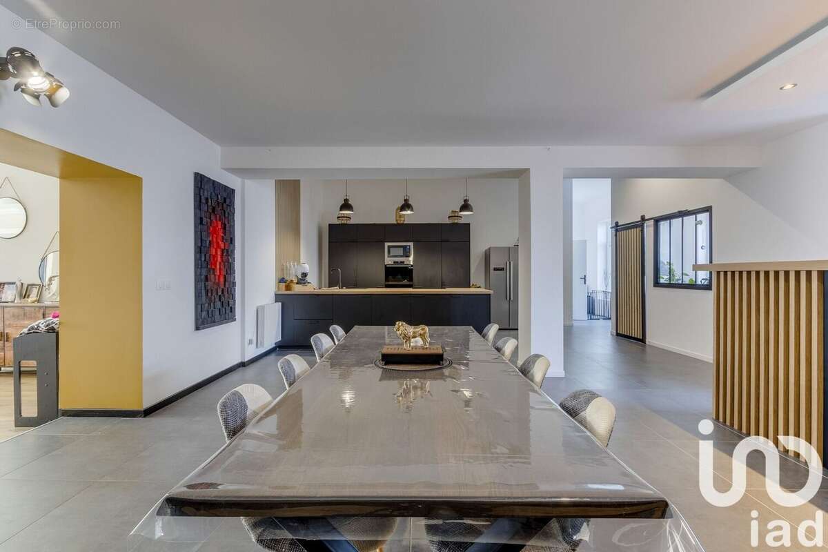 Photo 3 - Commerce à HALLUIN