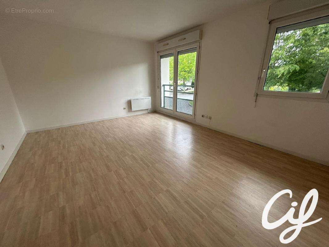 Appartement T2 NANTES L Eraudière - 59.44 m2  178 000 Euros - photo 2