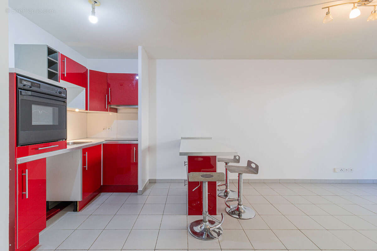 Appartement à MARSEILLE-12E