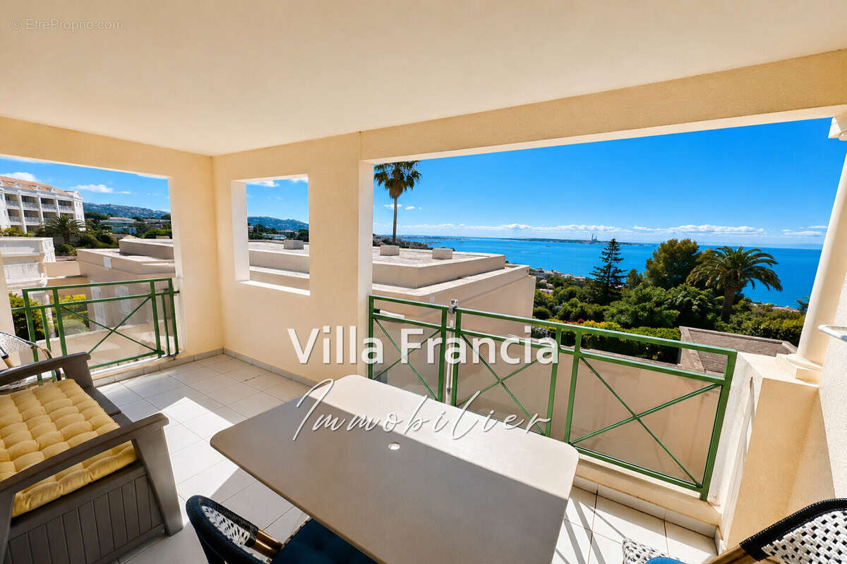 Appartement à CANNES