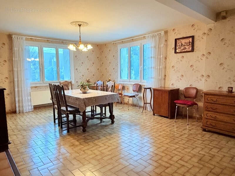 Maison à LA FERTE-BERNARD