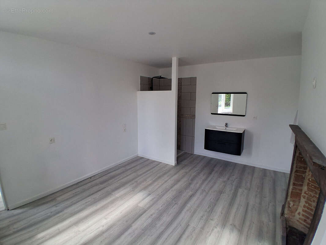 Maison à MONTIGNY-LE-FRANC