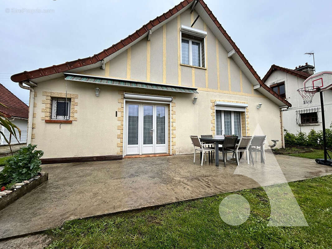 Maison à CREIL