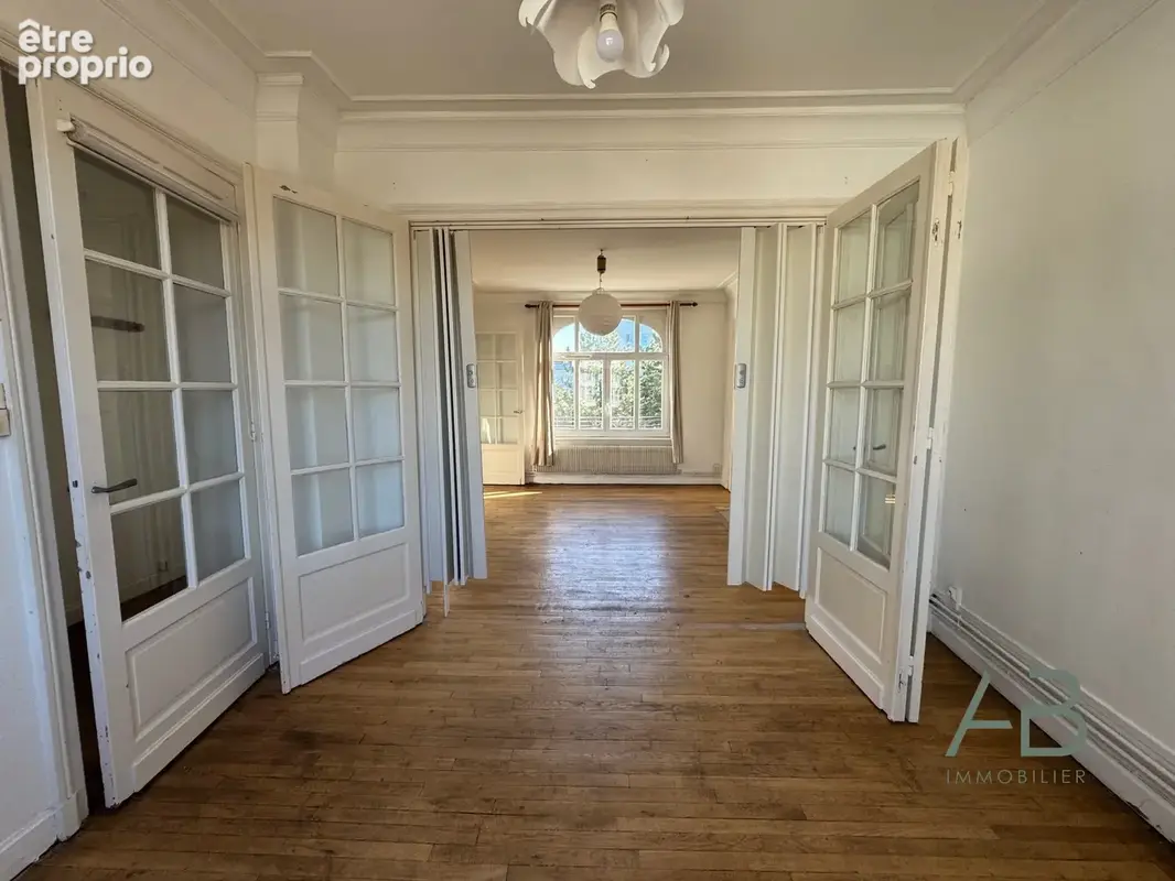 Appartement 2 pièces 58 m² à vendre à Lille (59000) - photo 2