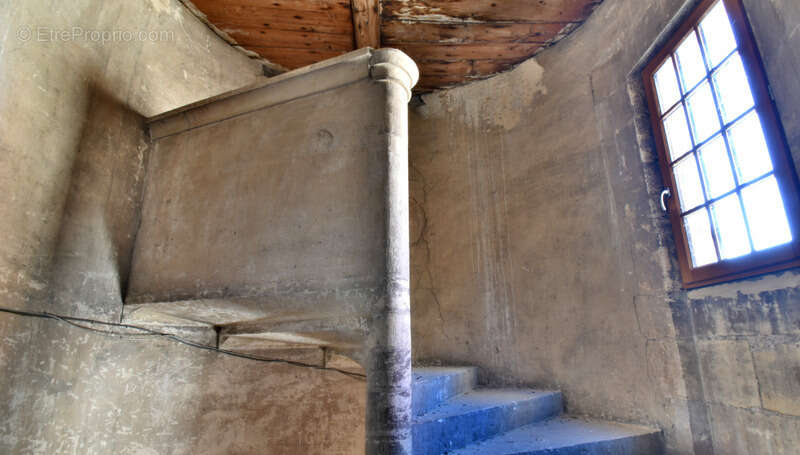 Immeuble à vendre NEVERS (58) La prestigieuse Maison du Prieur au coeur historique de NEVERS Inscrit MH à réabiliter - photo 11