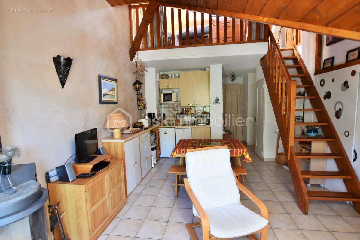 Appartement à SAINT-CHAFFREY