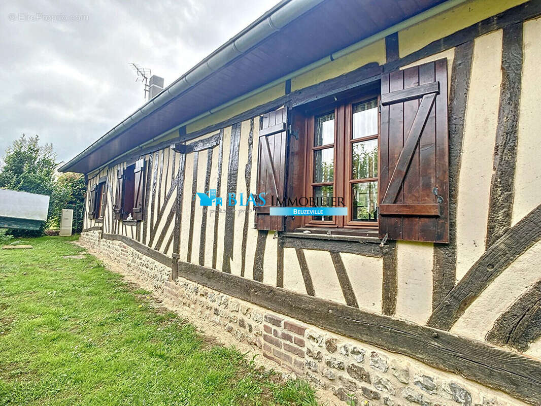 Maison 97 m² à La Lande-Saint-Leger  - photo 4