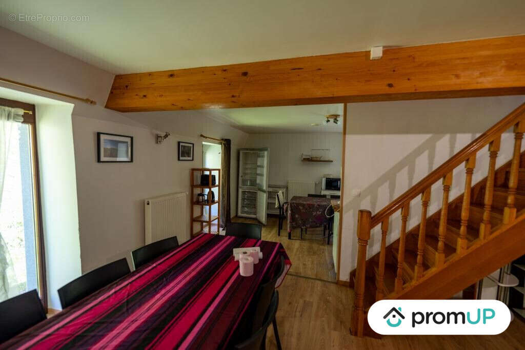 Maison à ROCHEFORT-MONTAGNE