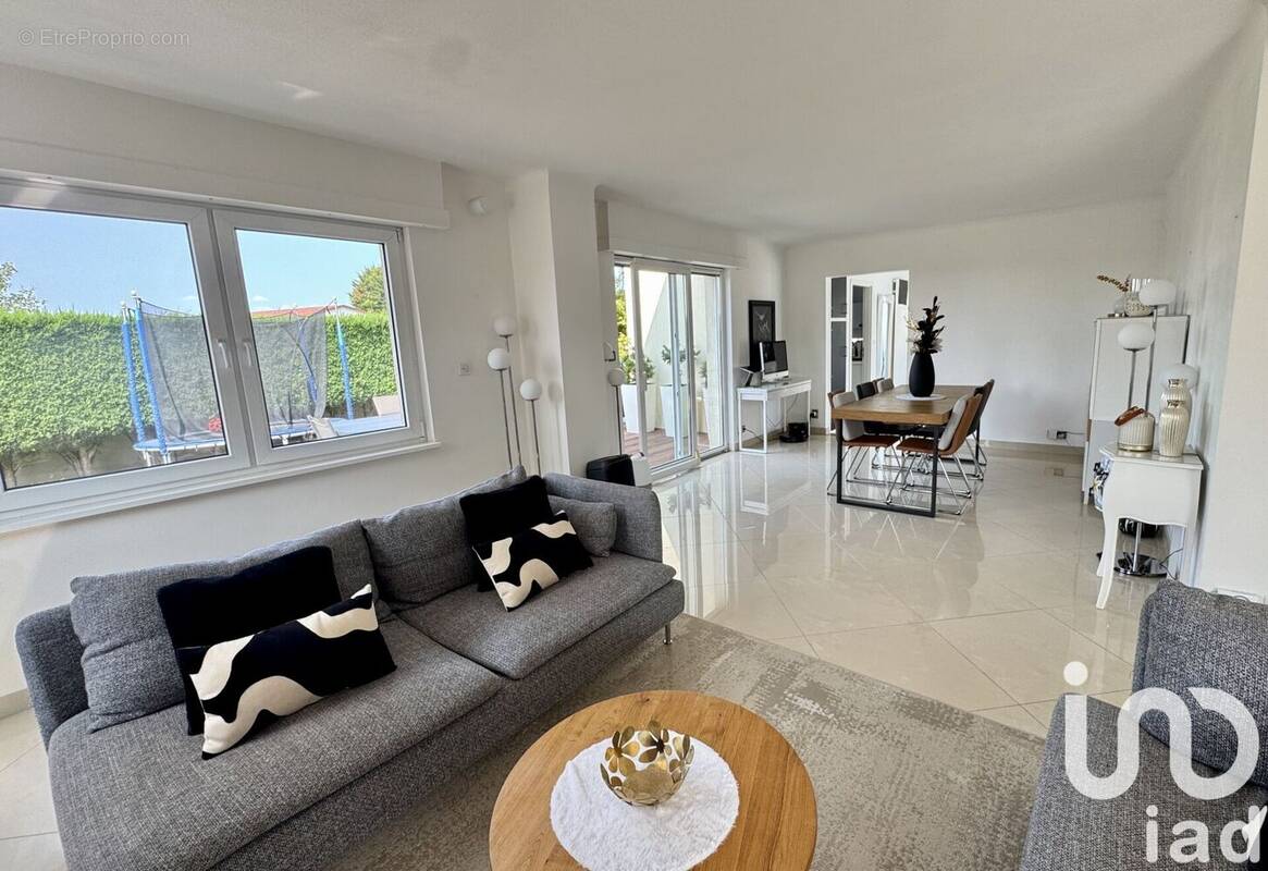 Photo 1 - Maison à CERNAY