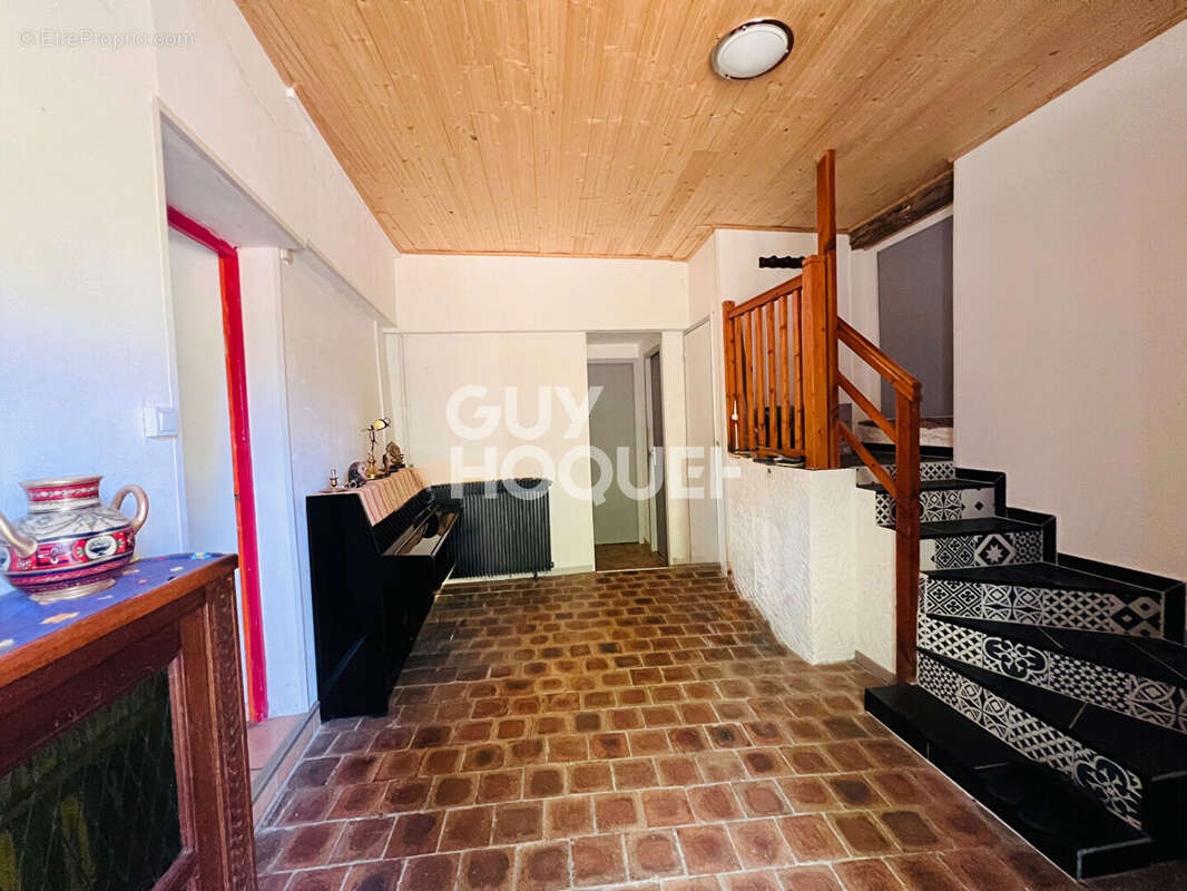 Maison à OZOLLES