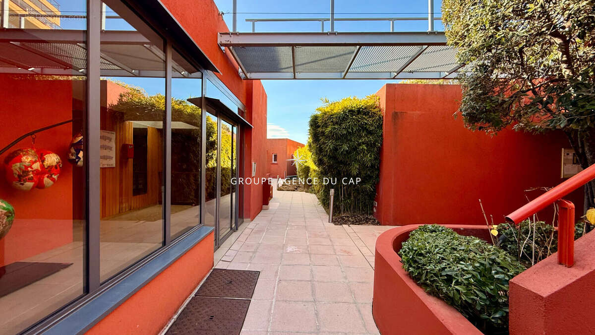 Appartement à MANDELIEU-LA-NAPOULE