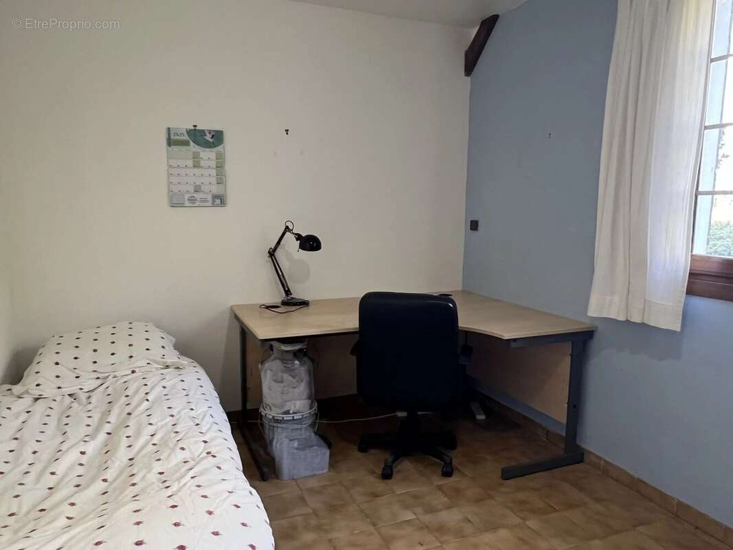 Maison à CHAMPNIERS-ET-REILHAC