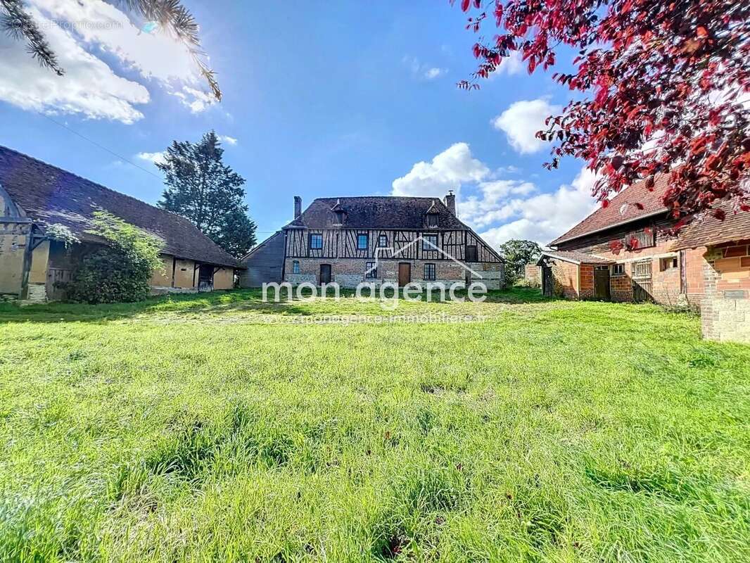 Maison à NEUVILLE-FERRIERES