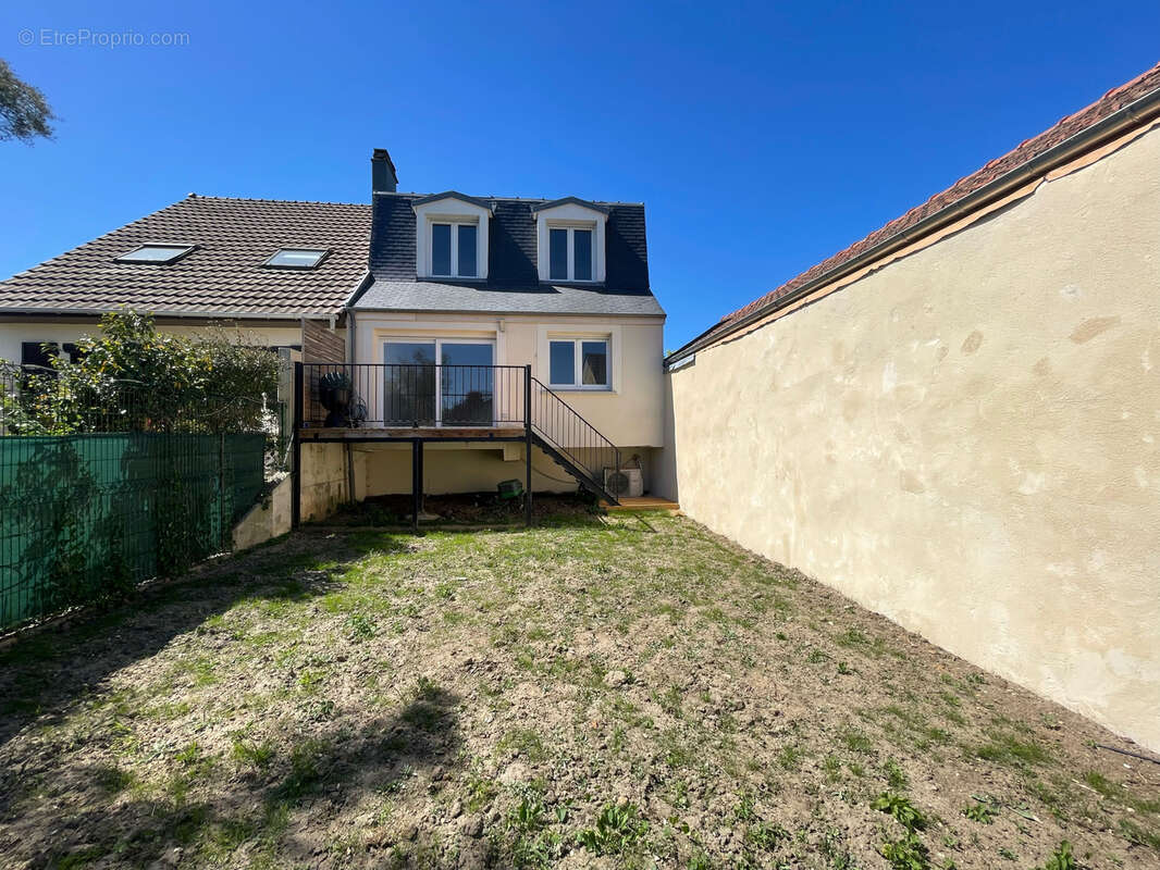 Maison à DRANCY