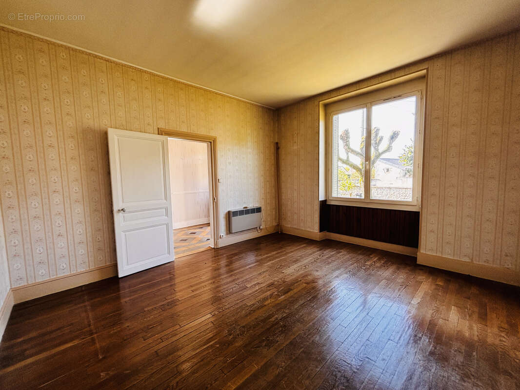 Appartement à NUITS-SAINT-GEORGES