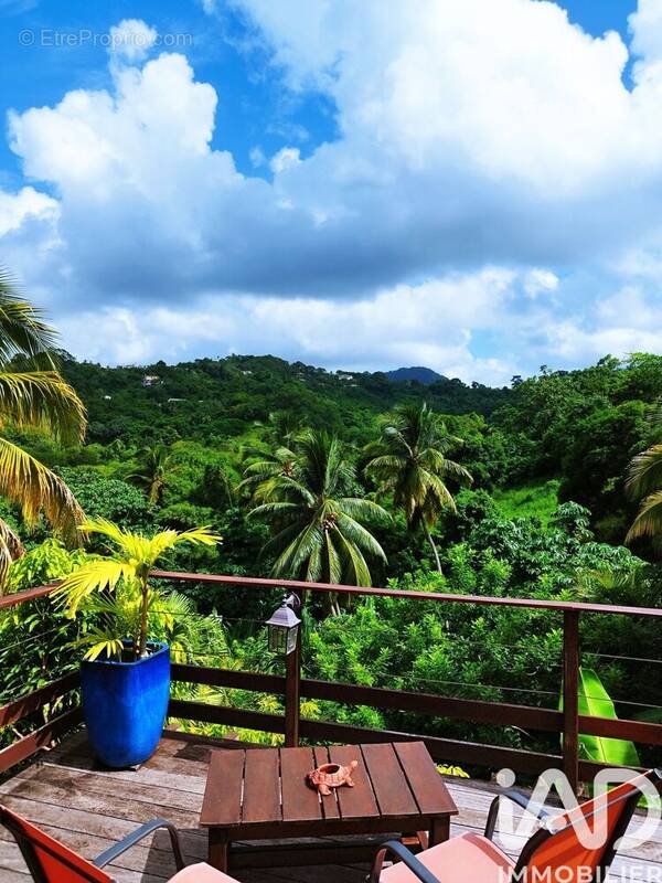 Photo 1 - Maison à RIVIERE-PILOTE