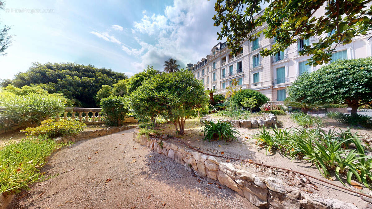 Appartement à MENTON