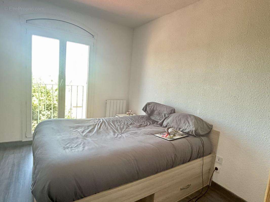 Appartement de T2 vendu loué avec balcon dans résidence avec ascenseur - photo 7