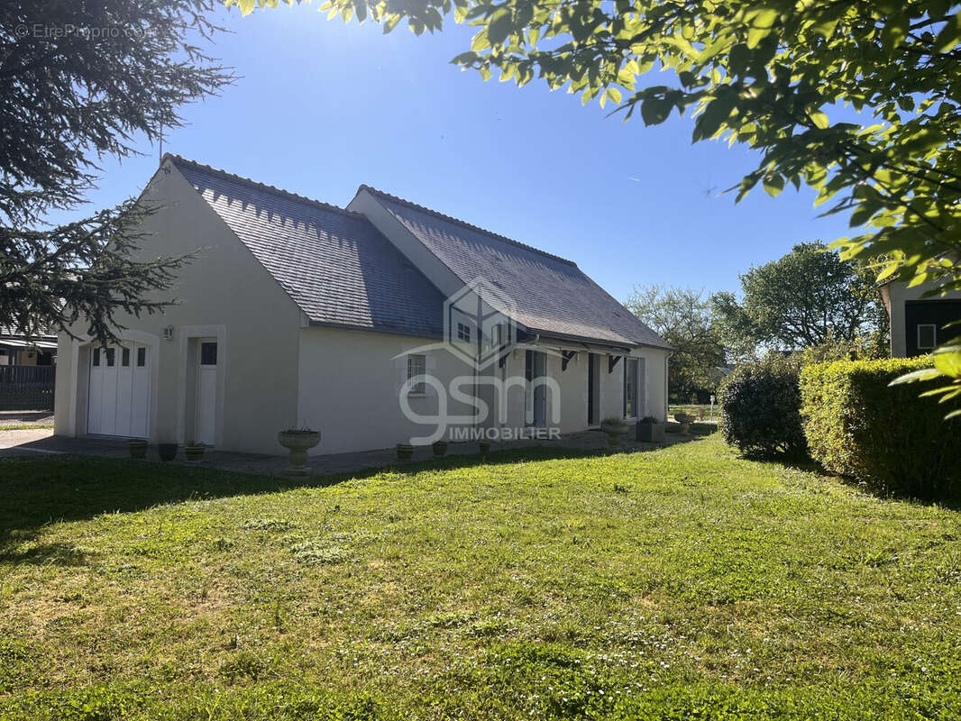 Maison à SAINT-BRANCHS