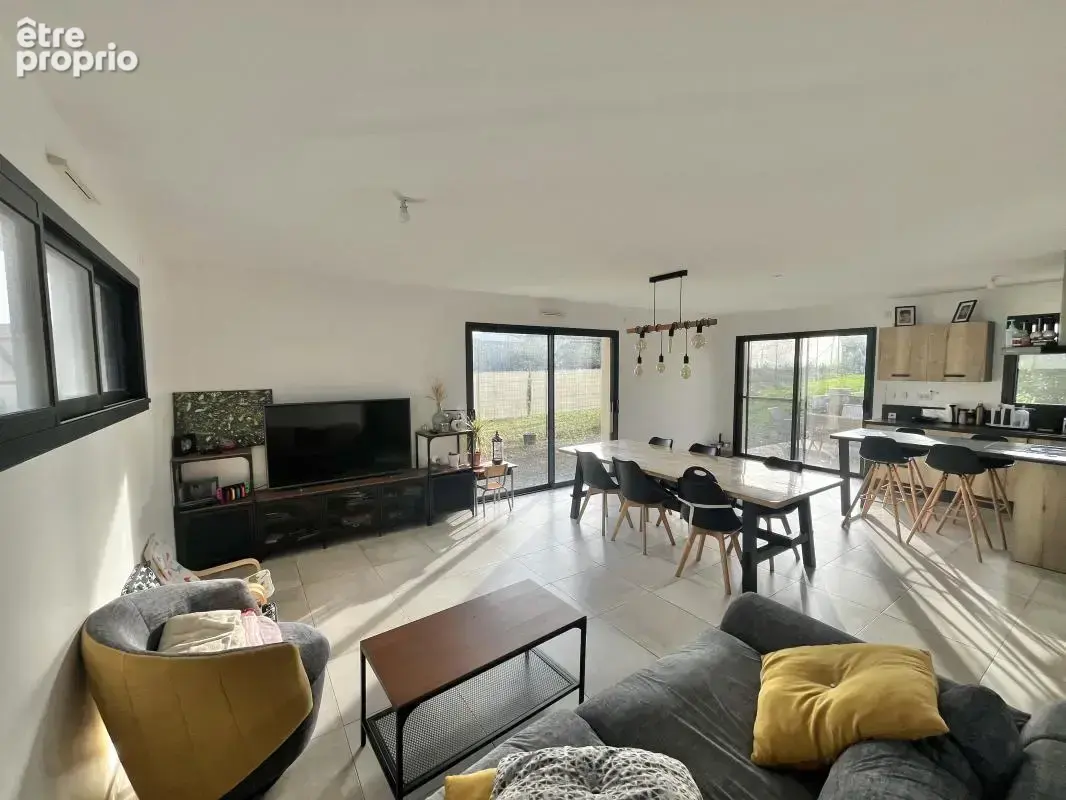 Maison 7 pièces 120 m² à vendre à Pont-Saint-Martin (44860) - photo 2