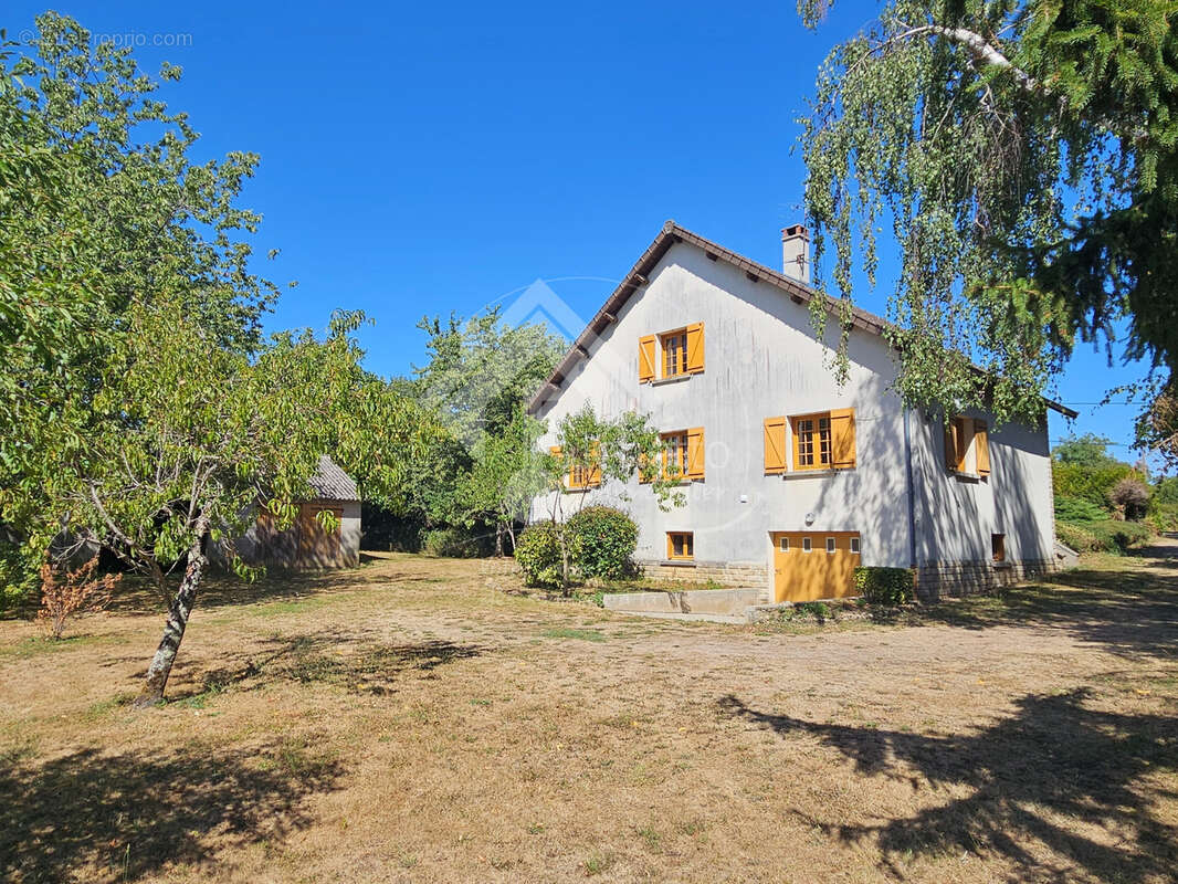 Maison élevée sur sous-sol - Saint Léon - photo 16