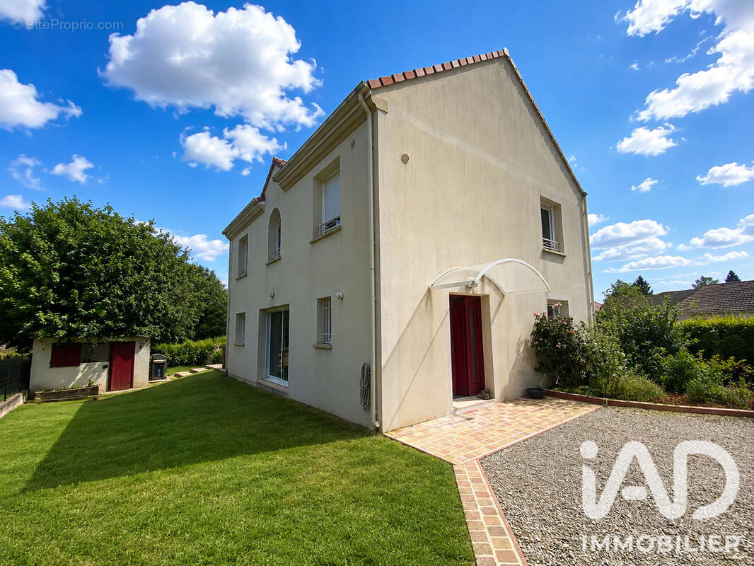 Photo 2 - Maison à DOUE