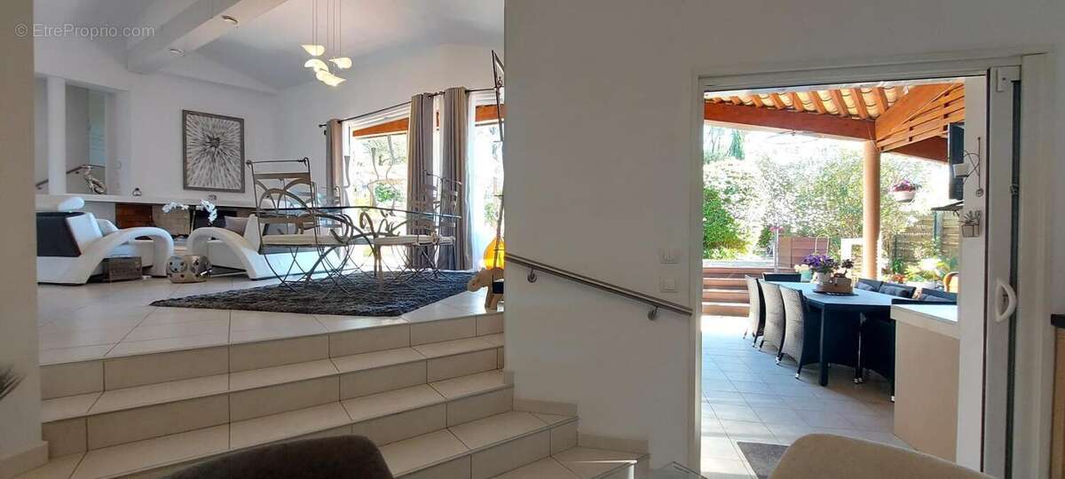 Maison à TRANS-EN-PROVENCE