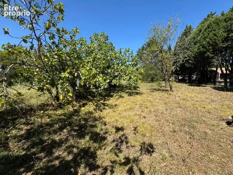 Terrain 745 m² à Villepinte  - photo 3
