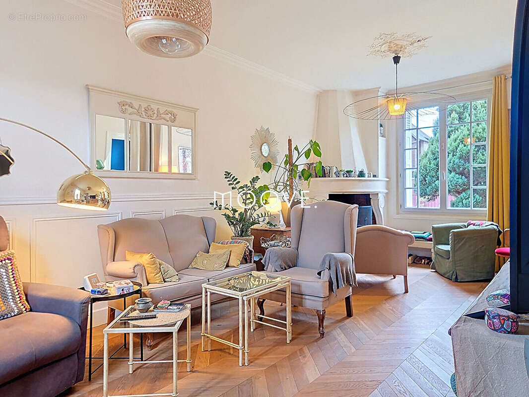 Maison à SOTTEVILLE-LES-ROUEN