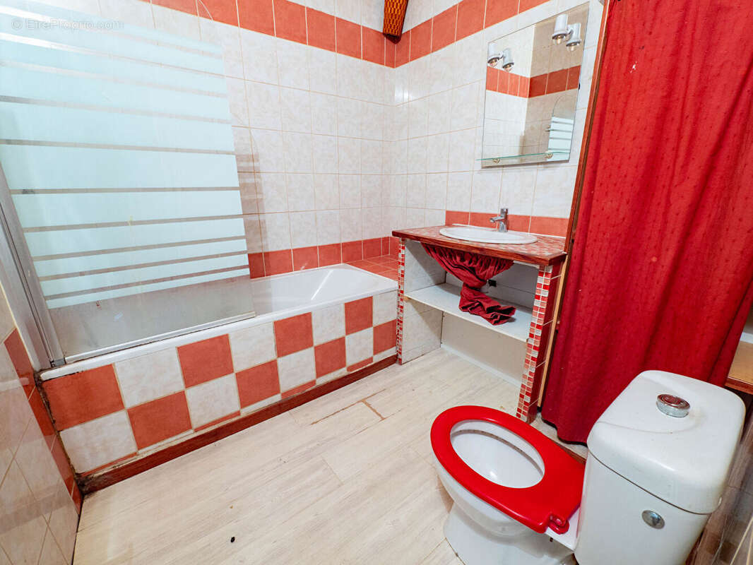 Maison 142 m² à Passa  - photo 6