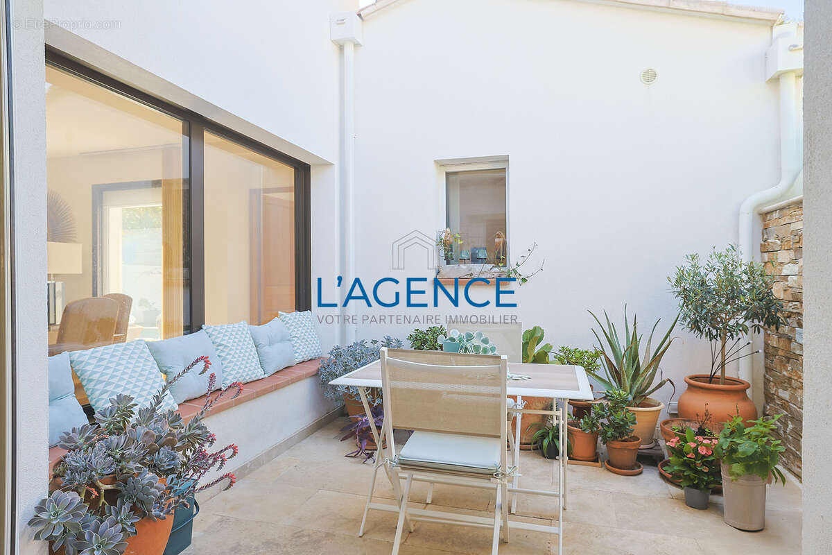 Maison à HYERES