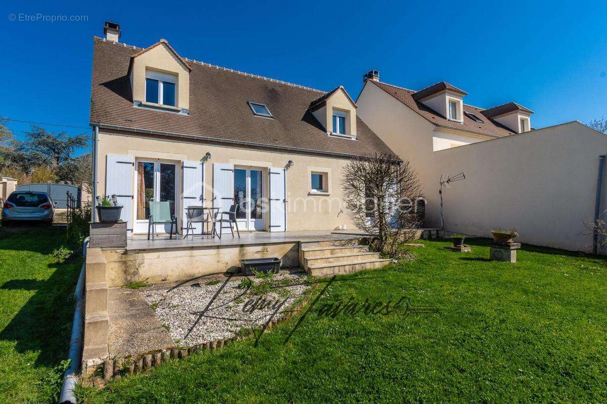 Maison Récente avec Grand Jardin - photo 19