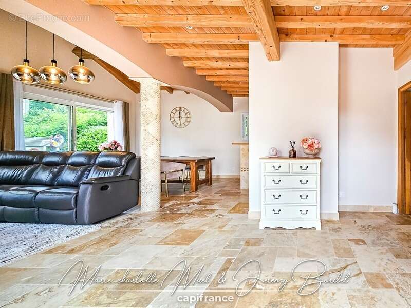 Maison 4 chambres + garage + dépendance aménagée - photo 9