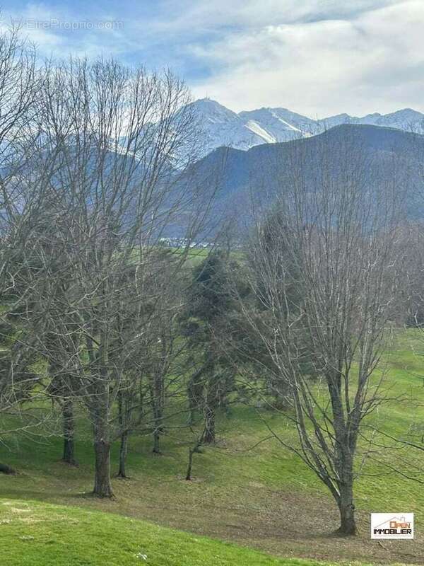 Appartement à POUZAC