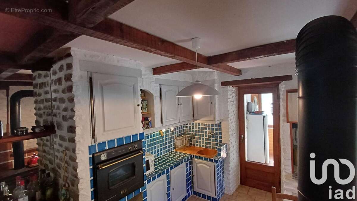 Maison 84 m² à Barnas  - photo 5