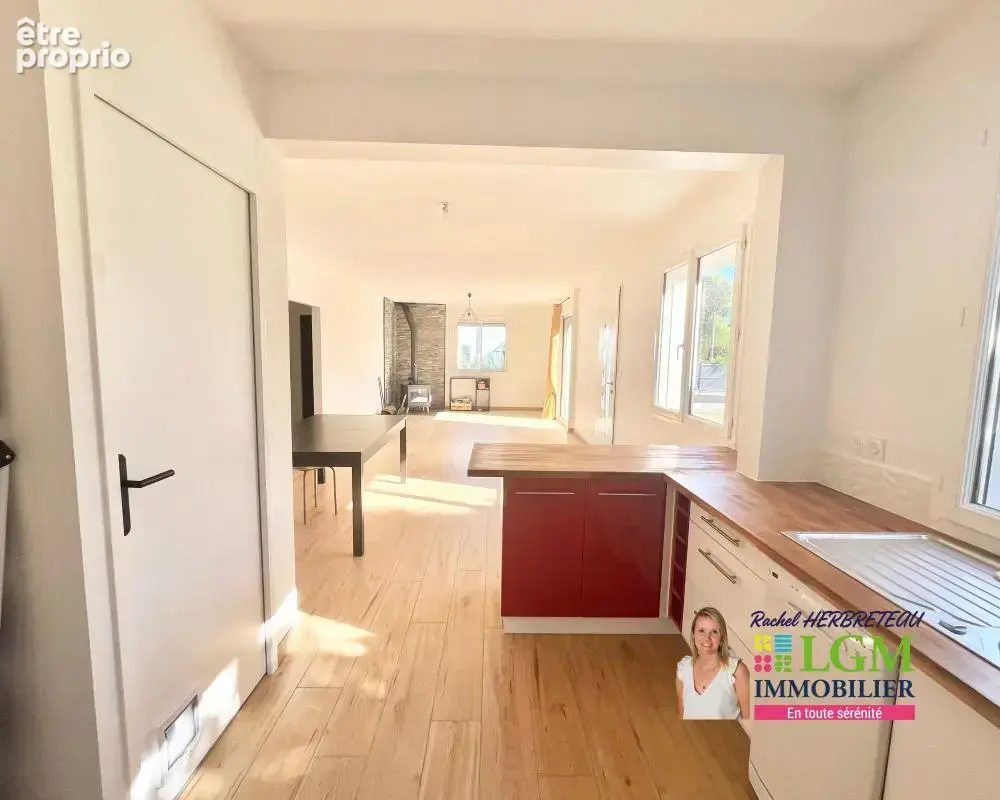 Maison de plain-pied rénovée – 87 m² – Terrain 1 778 m² – Venansault - photo 5