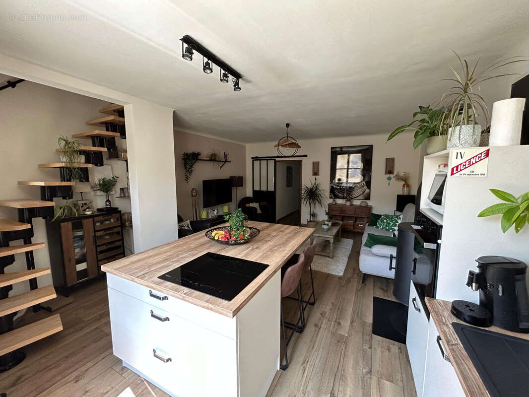 Maison à UZES