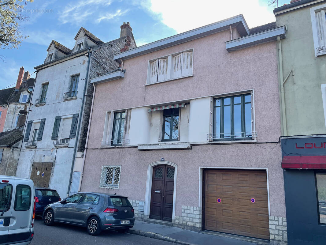 Maison à CHALON-SUR-SAONE