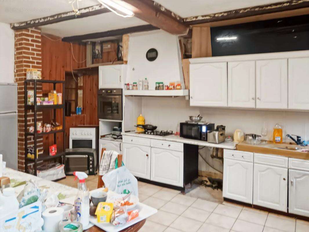 Maison à VILLENEUVE-SUR-BELLOT