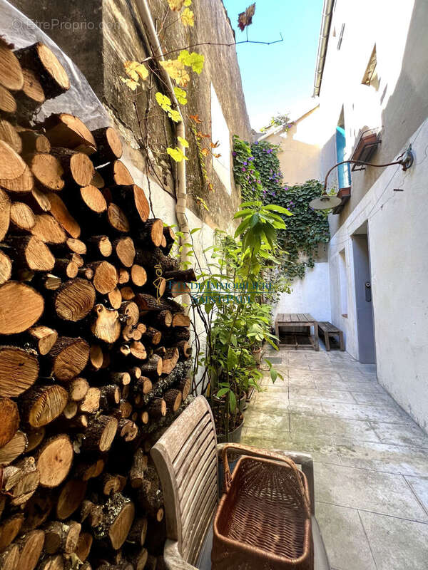 Maison à MONTPEYROUX