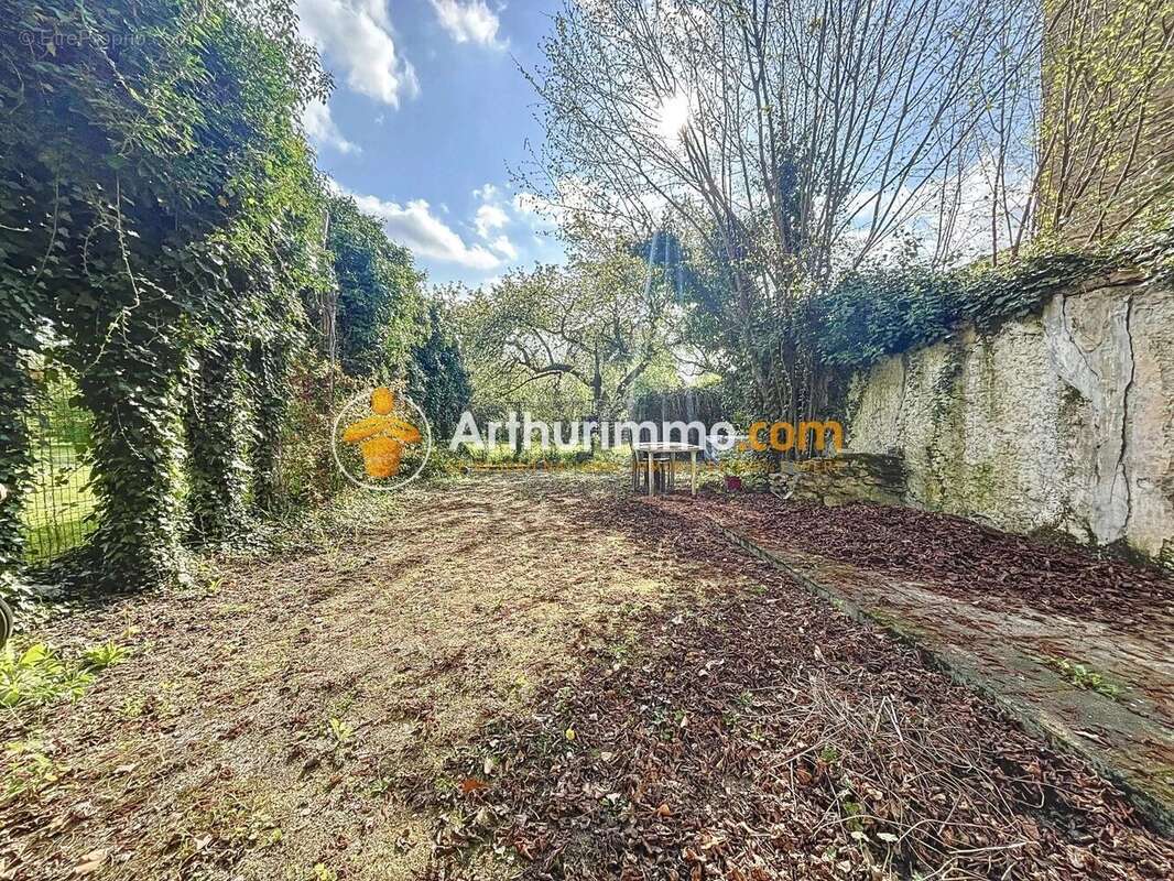 Appartement à BOURGOIN-JALLIEU