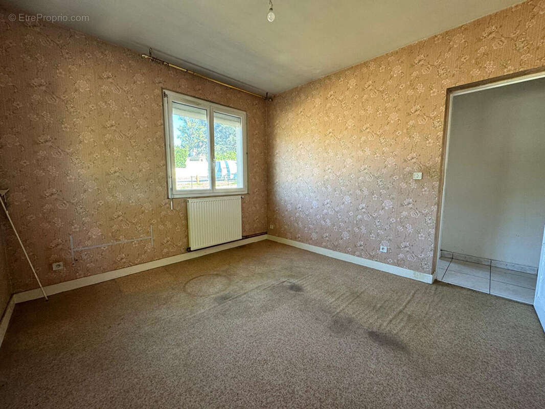 Maison à SAINTE-LIVRADE-SUR-LOT