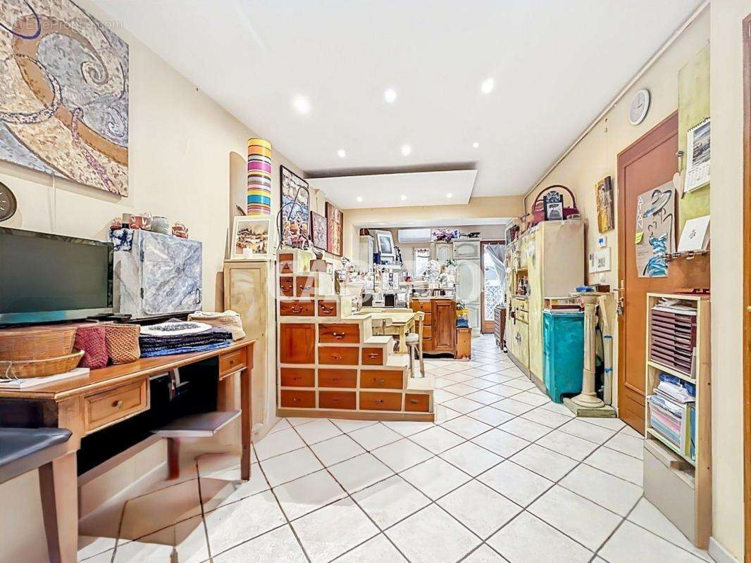 Appartement à DECINES-CHARPIEU