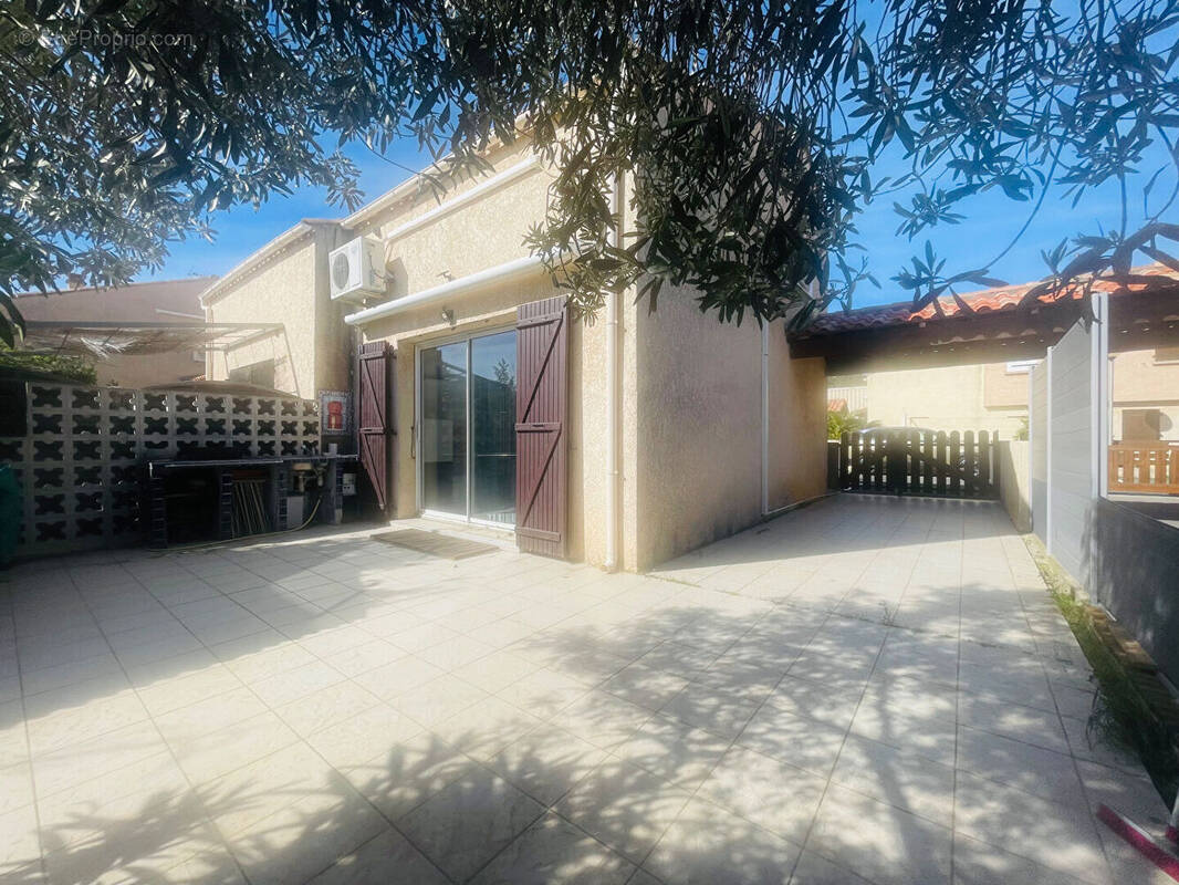Maison à VIAS
