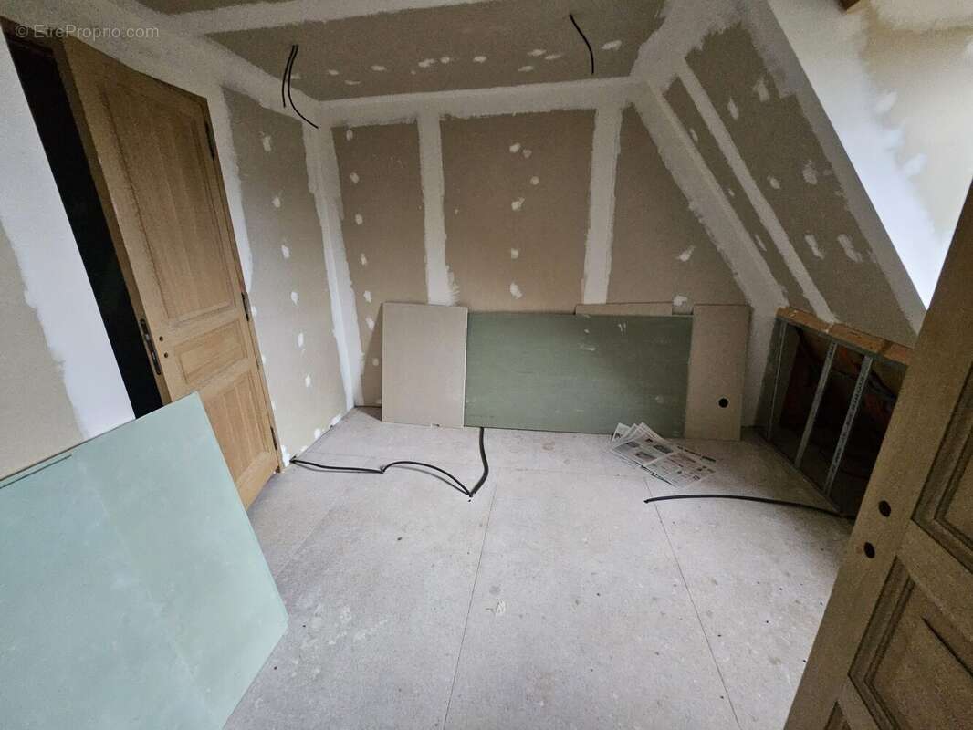 Maison à LE BREUIL-EN-AUGE