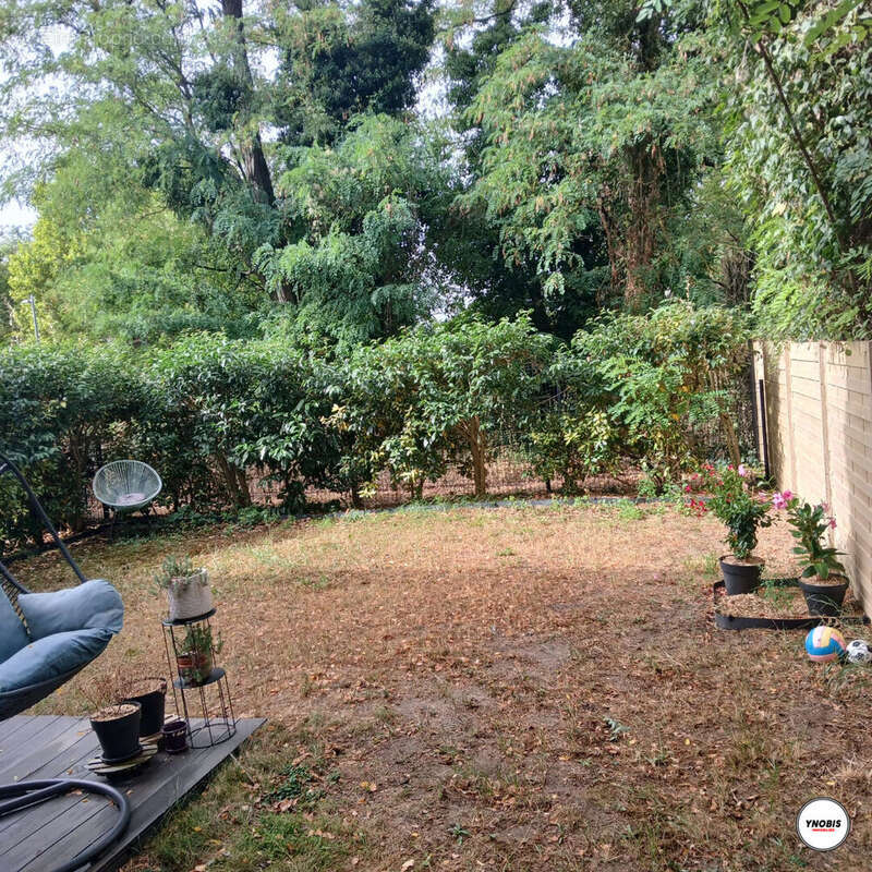 Appartement à AUBERGENVILLE