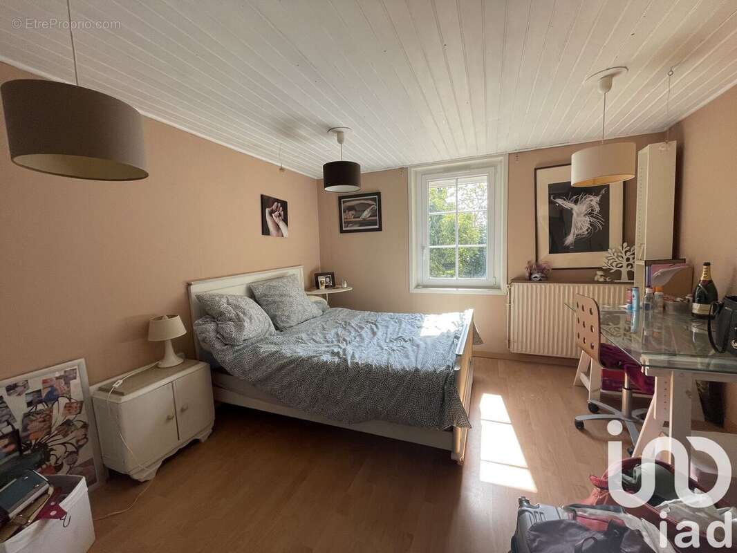 Photo 2 - Maison à LE VAUDREUIL