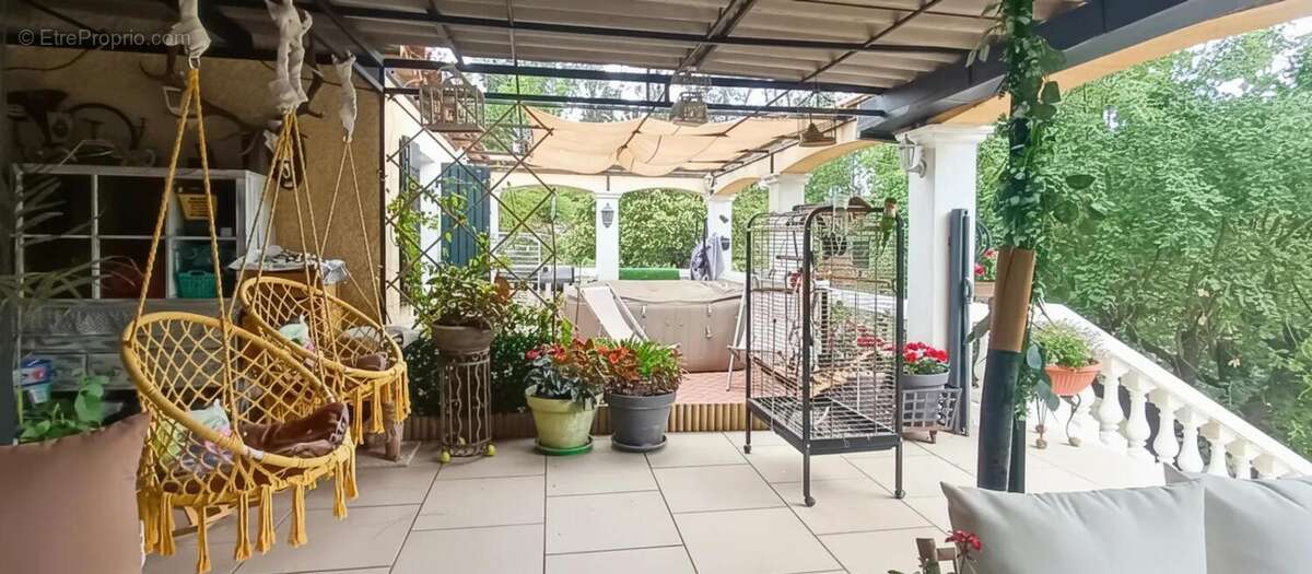 Maison de 7 pièces de 165 m² à Cabasse - photo 12